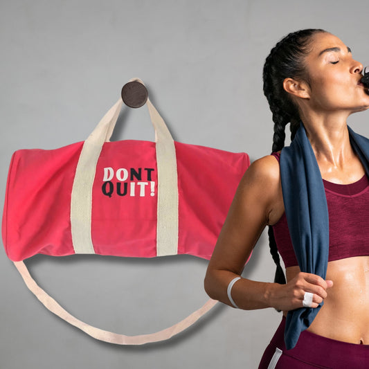 Don't Quit sporttáska – cseresznyepink (219C)