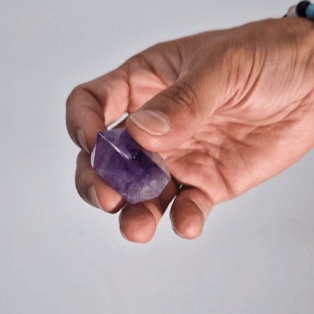 Kicsi, Gazdag Színű Ametiszt Csúcsok (kb. 4-5,5 cm)