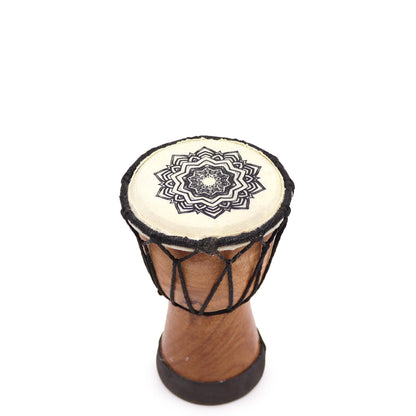 Kézzel készített széles tetejű djembe dob – 15 cm