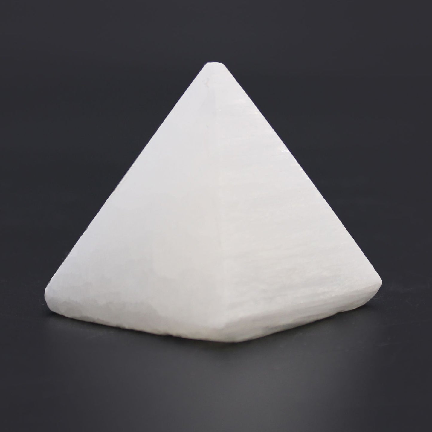 Szelenit piramis - 5 cm