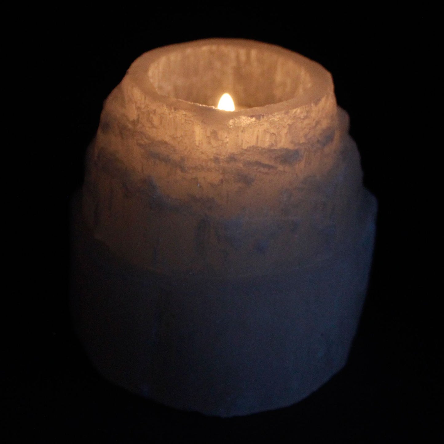 Szelenit Gyertyatartó – Hegycsúcs Formájú – 8 cm