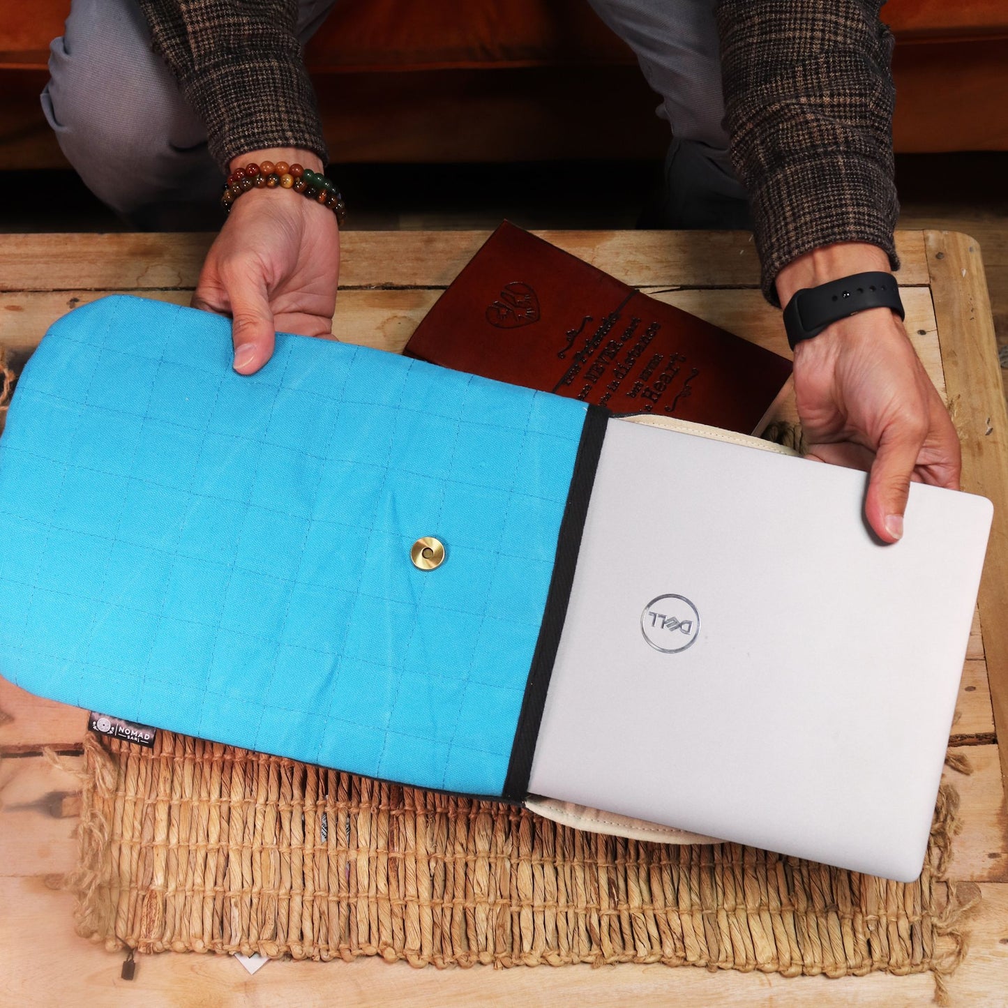 13 hüvelykes párnázott laptop tok – őrült sárga – 14 oz-os kőmosott farmer
