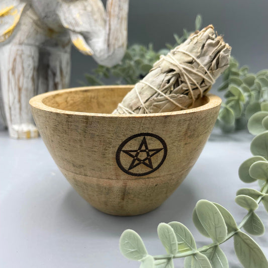 Fából készült kenő- és rituális áldozati tál – ötszögletű – 12x7cm