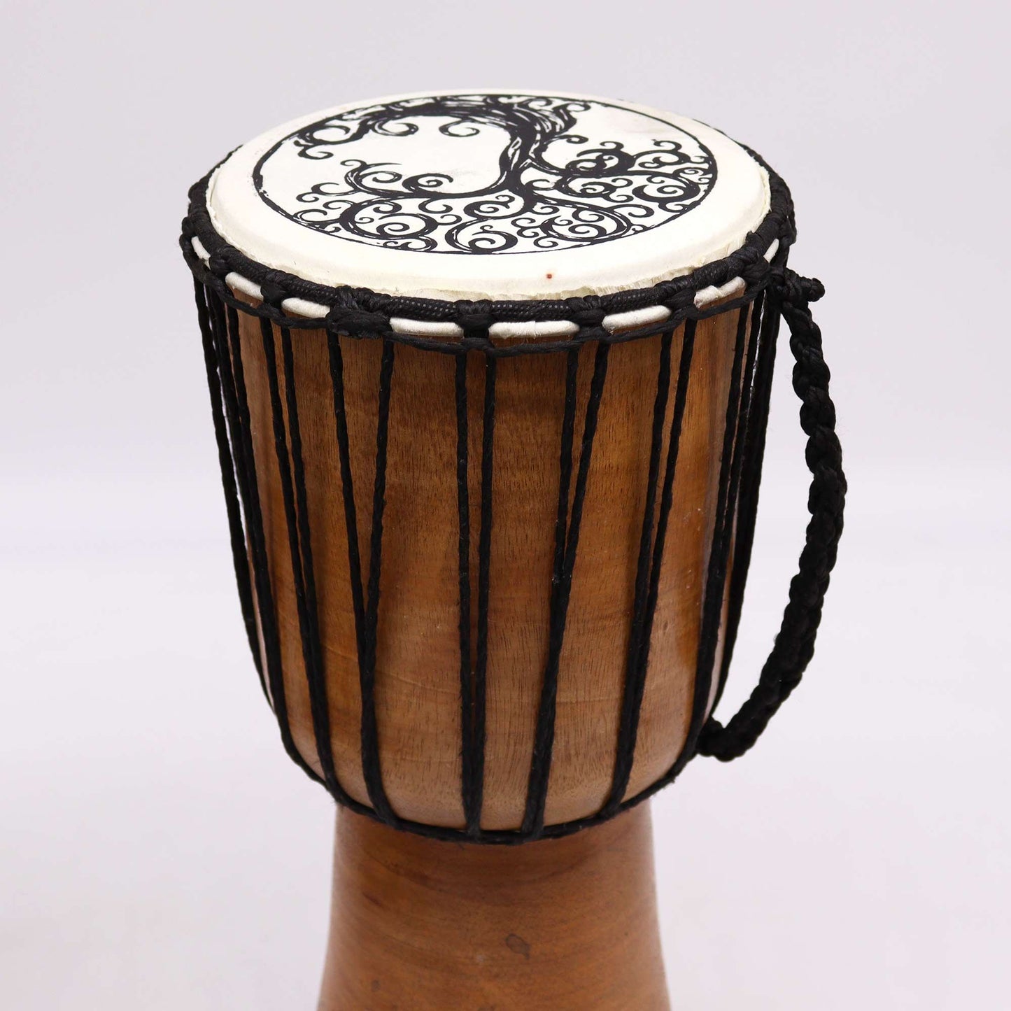 Kézzel készített széles tetejű djembe dob – 40 cm