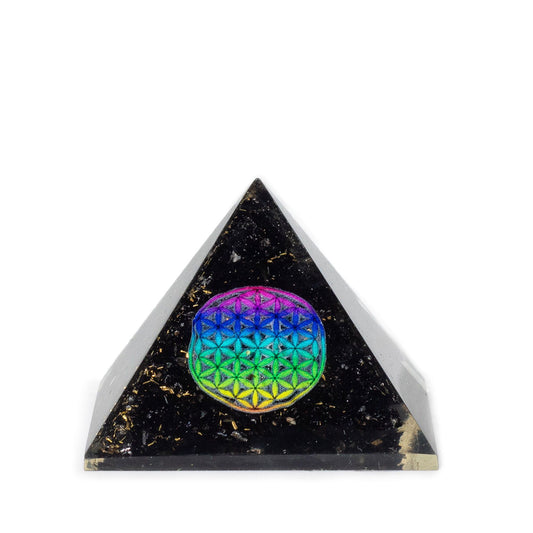 Kis Organit Piramisok 5.5x4.5cm - Élet Virága - Fekete Turmalin Forgács