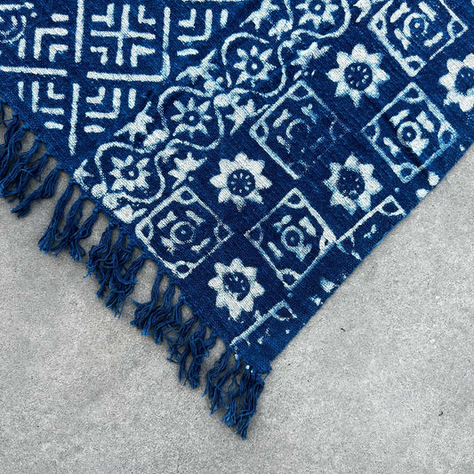 Kézzel készített indigókék takaró – 170x120cm – Desi csíkos