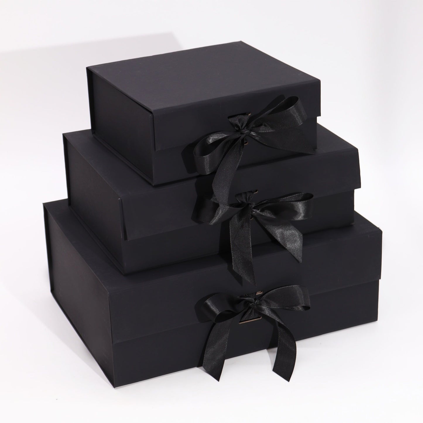 Laposra csukható díszdoboz - Nagy (28,2x20,2x9,2cm) - Fekete