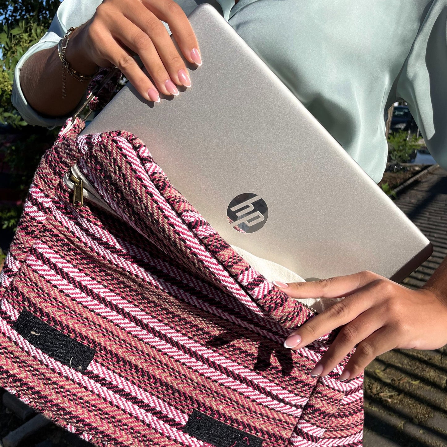 Banjar puha laptoptáska - Halványrózsaszín