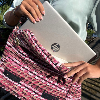 Banjar puha laptoptáska - Halványrózsaszín