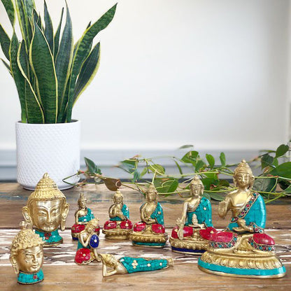 Sárgaréz Buddha figura – Kezek lefelé – 11,5 cm