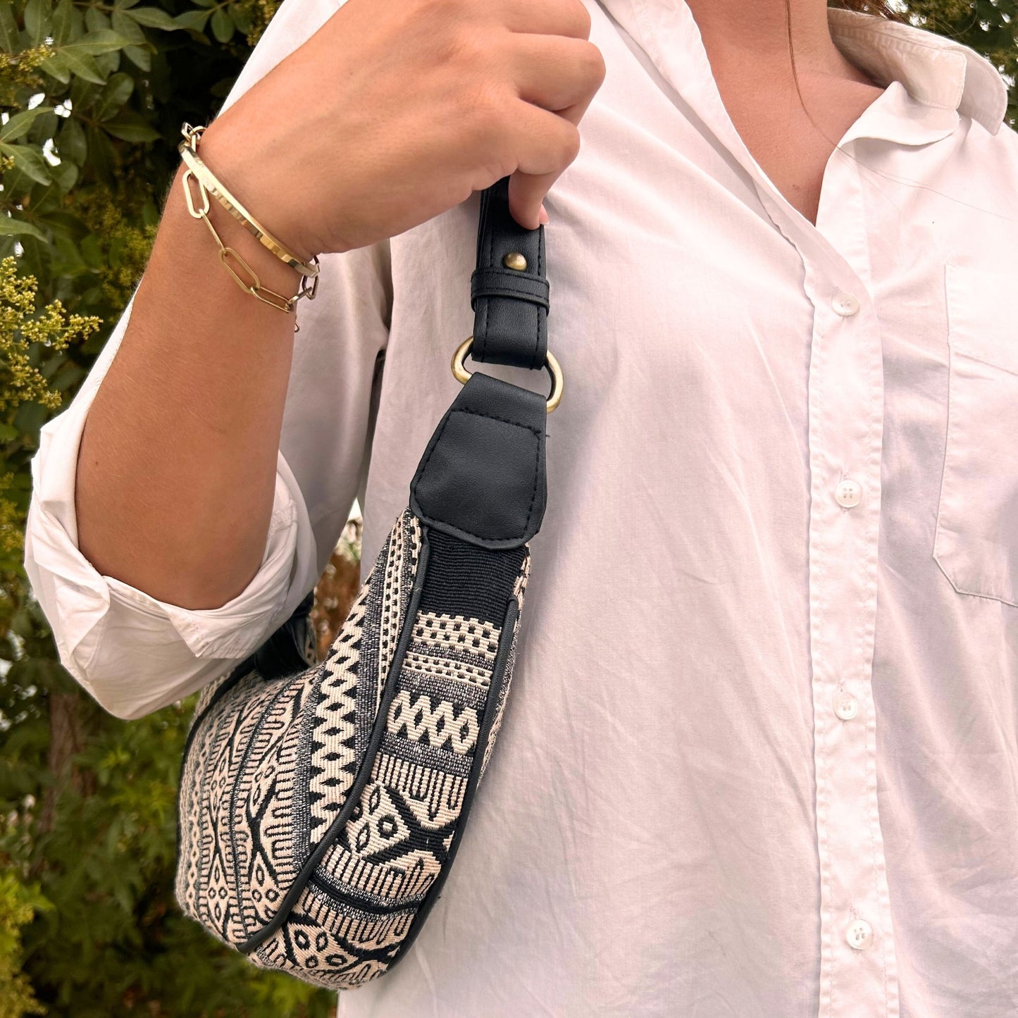 Jacquard Hobo táska - Szürke Metro (fekete pánt)