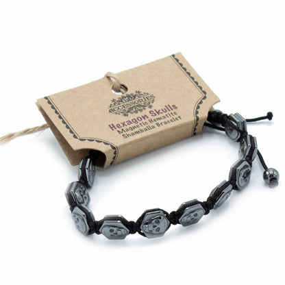 Mágneses hematit Shamballa karkötő – hatszögletű koponyák