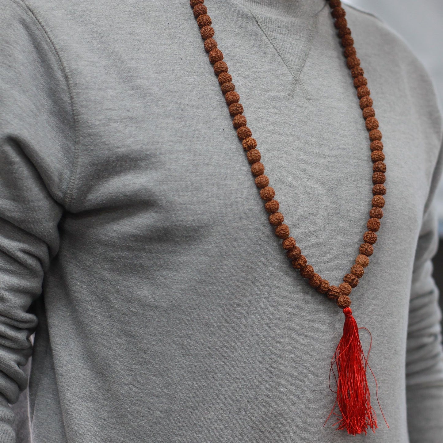 108 szemes Rudraksha Mala – barna