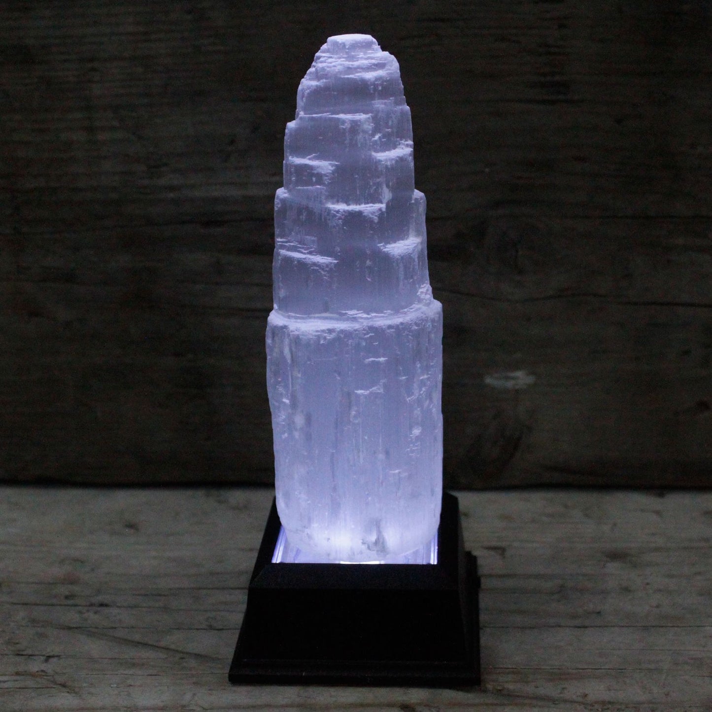 Természetes szelenit torony – 15 cm