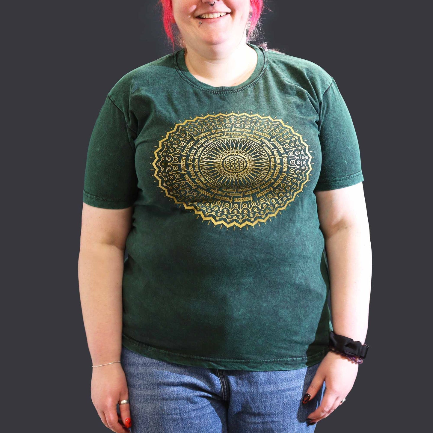 Nomad Sari kőmosott pamut póló – Mandala – Zöld – XL