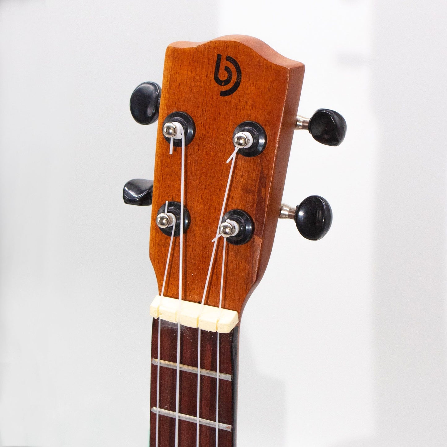 Kézműves ukulele – narancssárga „sunburst” kivitel (4 húros)