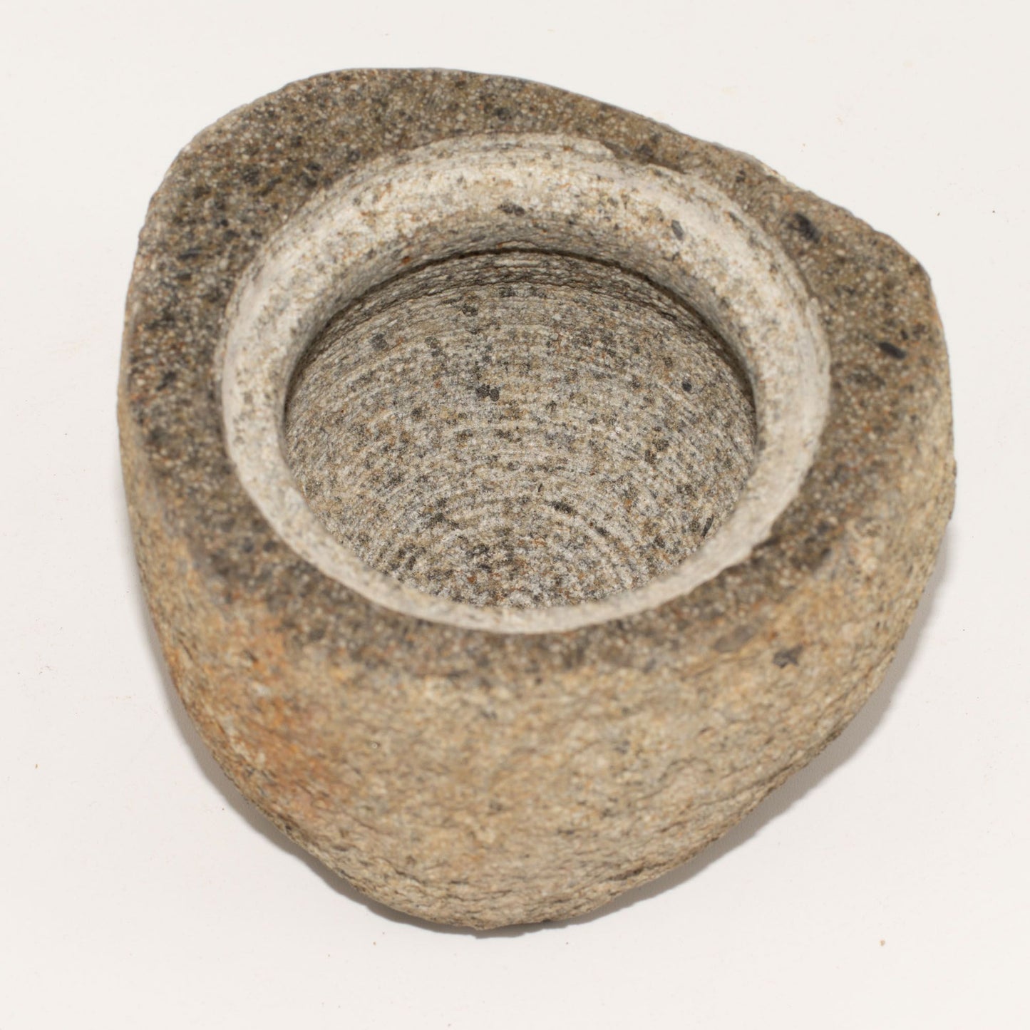 Természetes Folyami Kő Földelő Edény - Közepes (kb. 12x8cm)