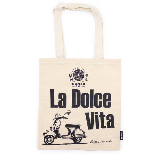 Nomad Sari ikonikus alap bevásárlótáska – La Dolce Vita – Natúr 4oz
